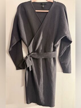 AQUA Size Large Charcoal Gray Long Sleeve Faux Wrap Belted Knit Sweater Dress